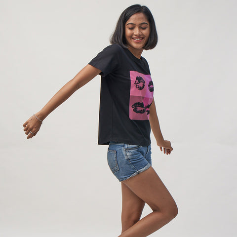 Lip Chest Printed Top